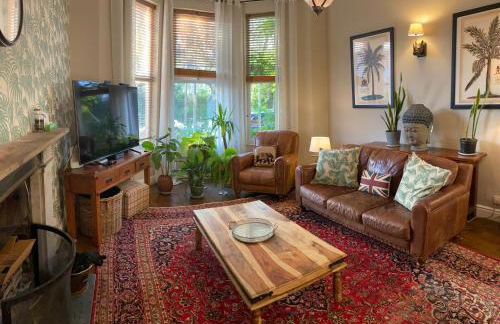 Lyndhurst - Victorian villa with heated pool - Foto 14