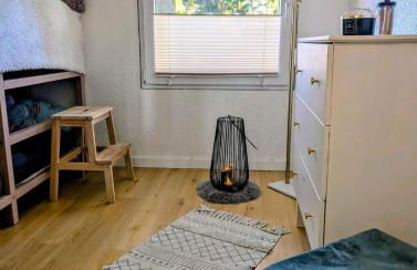 Modern bungalow with direct lake access and fireplace - Photo 6