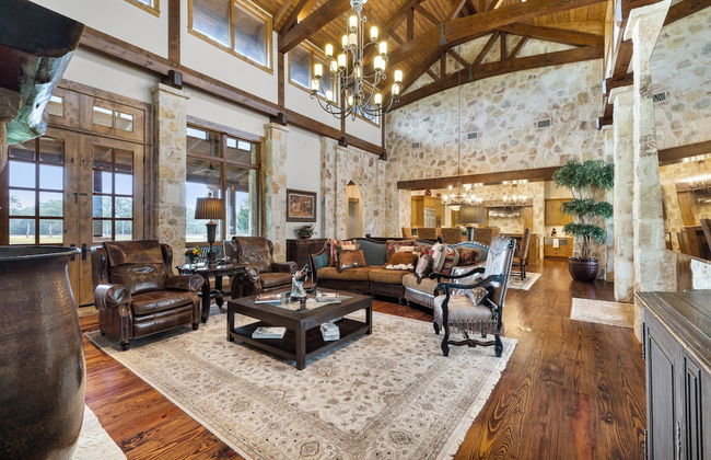 Private Ranch - Pool, Ping Pong, Yoga, Weddings, Games - Photo 8