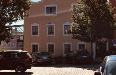 Im Herzen der Herzogstadt Osterhofen - Foto 1