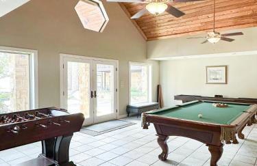 Luxurious Lakefront Estate: Spectacular Views, Expansive Grounds and Private Jetty - Foto 32