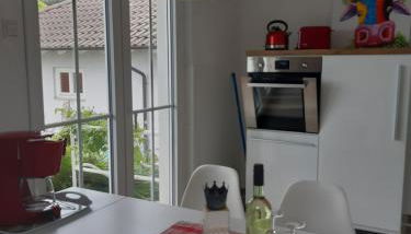 charmante Ferienwohnung Pirmin, Nähe des Europa-Park, im Schwarzwald - Foto 2