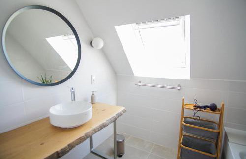 -GAÏA- MAISON FAMILIALE VUE MER ET JARDIN DOURVEIL - Foto 30