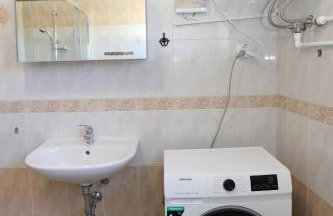 Apolo Apartments - Pool & Garden Retreat - Foto 48