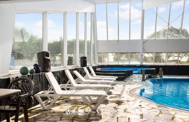 6 Person Holiday Park Home in Hesselager - Foto 6