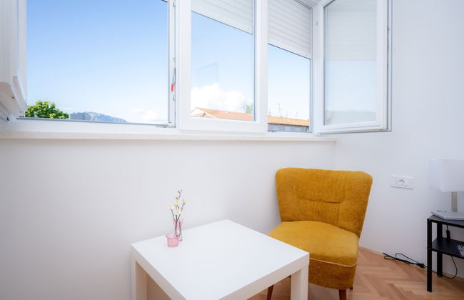 Billie Holiday apartment with balcony - Photo 6