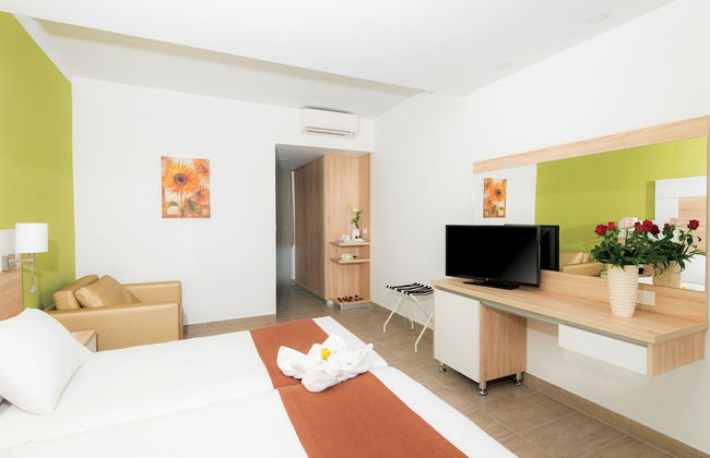 Eurovillage Achilleas Hotel - Photo 18