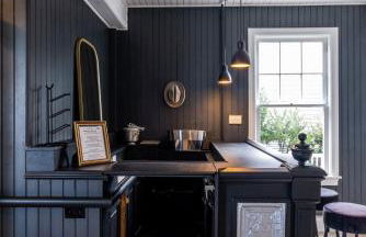 The Capone House-Historic Bayfront Home w/hot tub - Foto 10