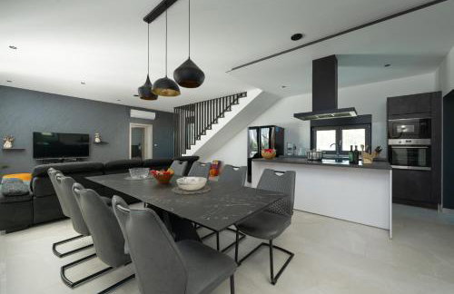 Villa Posidonia near Pula with sea view and surrounded by olive trees - Foto 21