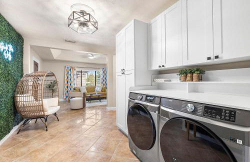 2 King Suites - Hot Tub - Large Patio - Sleeps 12 - Foto 40