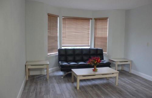 Amazing 4 Bedroom House with nice Backyard - Foto 10