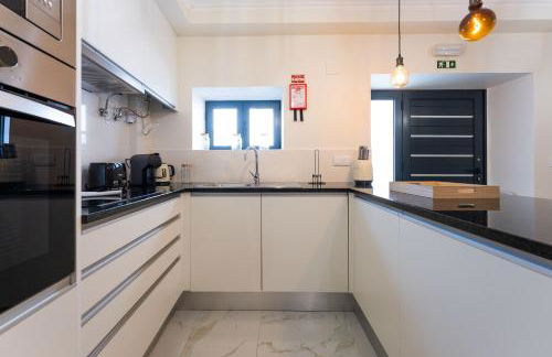 FLH Santa Cruz Triplex with Terrace - Foto 10