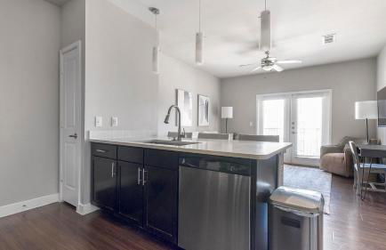 Landing Incredible 1BD Clubhouse Courtyard - Foto 61