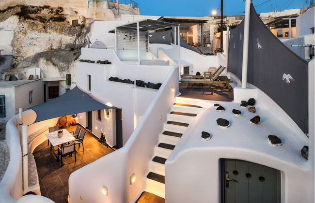 Astrea Suites Feggaropetra Cave House - Photo 80