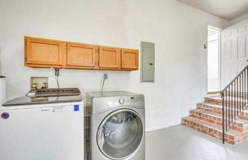 Secluded Mount Pleasant Home - 6 Mi to Beaches! - Photo 20