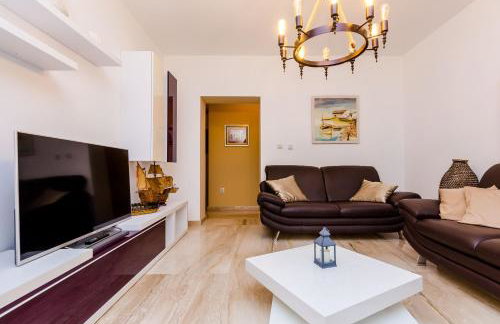 Camelia Luxury Apartments - Photo 60