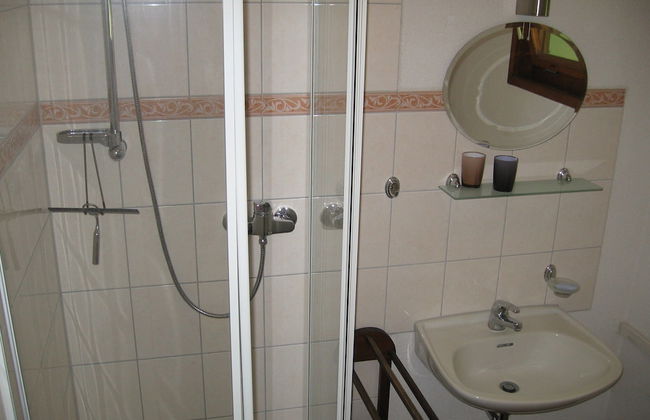 Charming Holiday Home in Liebenscheid by Forest - Foto 12