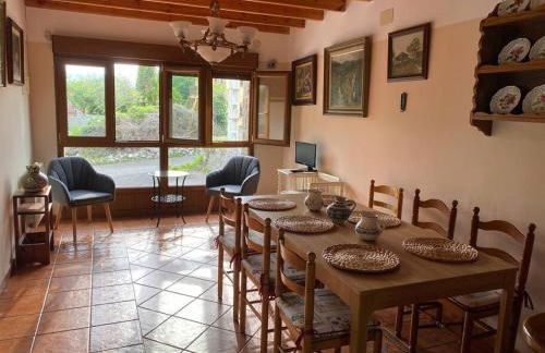 Los Picos - Casa rural con jardín - Foto 7