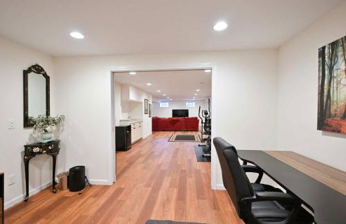 Luxurious Dream Home - For 10 - Photo 39