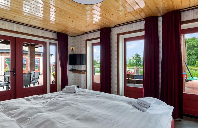 Holiday Home in Friesland Near Canal & Lake - Foto 9