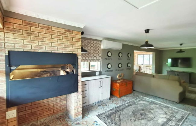 Hornbill Family Suites - Photo 8