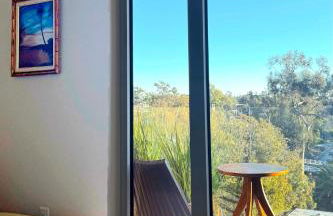 Luxury Designer Hillcrest Apartment with Pool & Gym - Foto 8