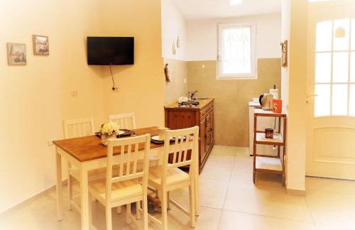 Coven Shabby Apartment, il tuo rifugio nel cuore della città - Foto 12