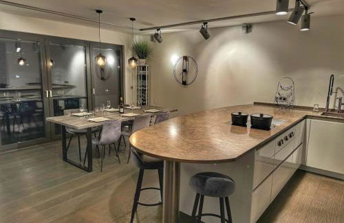 4 Zimmer Luxus Apartment mit Sauna und Heimkino - Foto 9