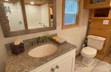 True Tiny Home & Community - 6 Mins To Downtown - Foto 10