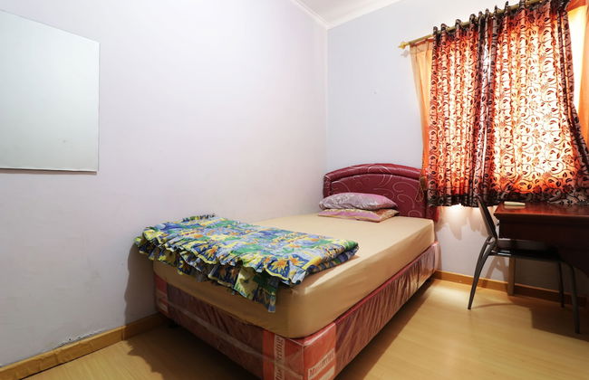 Rent House Center at Apartement Mediterania Gajah Mada - Foto 9