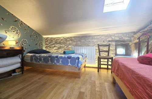 Magnifique ferme rénovée et sa piscine écologique - 15 personnes - 7 chambres - Foto 13