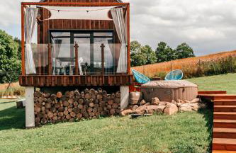 WymarzONE domki- z prywatnymi jacuzzi i kominkiem - Foto 28