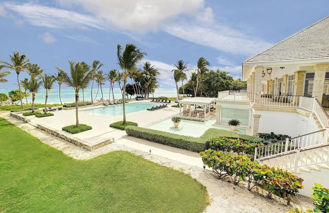 Modern Villa With Full Service Staff Close to Beach and Golf - Photo 33