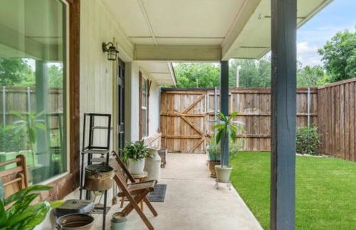 2bd 1bth place in Arlington Centrally located in DFW and conveniently located near Cowboy's Stadium - Foto 25