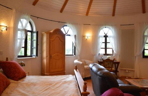 Strotzbusch Forest Hideaway - Foto 21