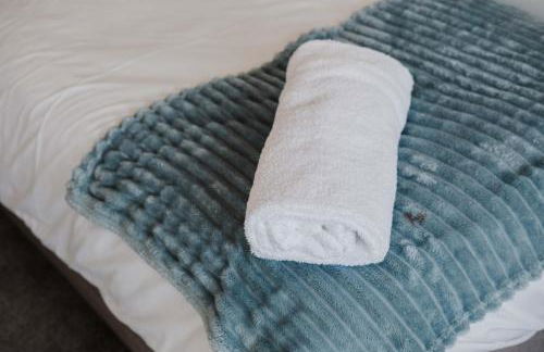 Pristine and Modern Home away from Home - Photo 48