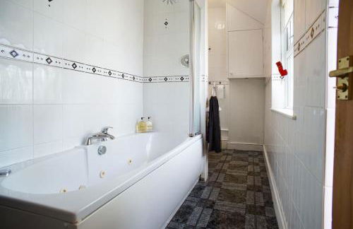 Nythfa, Situated on the Pembrokeshire Coast - Photo 12