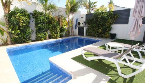 Designer Villa with pool - Foto 2