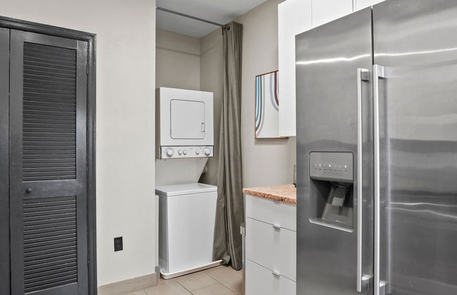 Spacious Sunny Shaw 1BR 1BA Apartment - Photo 22