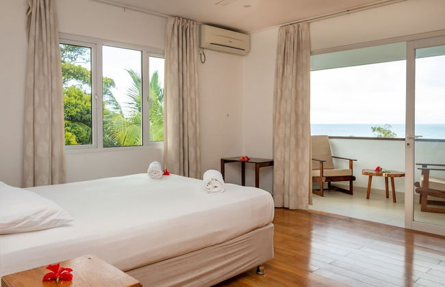 Blue Horizon Villas - Photo 2