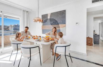 VACATION MARBELLA I Puerto Banus Sea Front, Best View, 24-7 Security, Pool - Foto 43