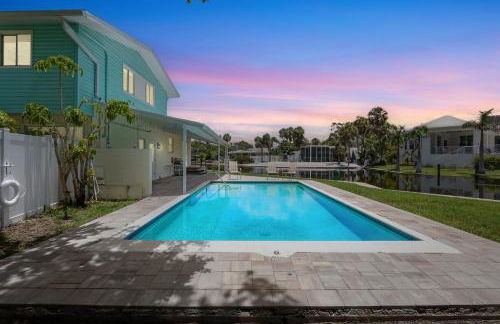 Leona Breeze - Photo 1