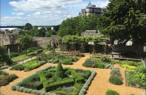 Spacious 3 beds home Close to Southampton GENERAL HOSPITAL - sleep 9 - Free Parking - Pool table - 2 Large TVs - Foto 69