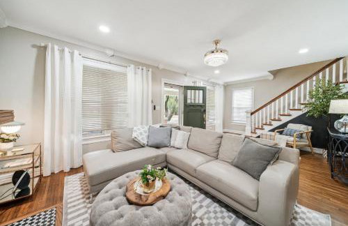 Hottub, Pool Table, Basketball, Firepit, Sleeps 8 - Photo 23