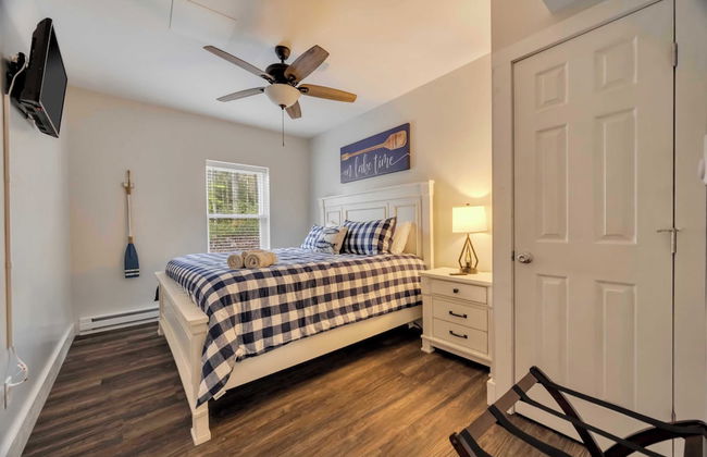 Bear Creek Bliss by Avantstay Sleeps 16 + Game Room, Deck, Fire Pit! - Foto 28