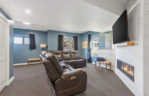 4BR Home with 4 Private Bathrooms 20 Min from Airport - Foto 5