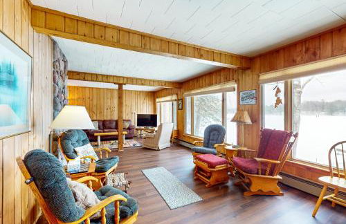 Timberlane Lodge- The Musky, Bluegill & Walleye - Foto 4