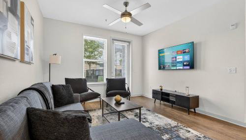 Nice 2 BR Apt|King Bed|Pool |Gym|Clse 2 Beach/Mayo - Foto 3, Other