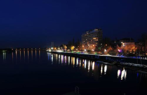 Le Petit Appart au coeur de Vichy - Foto 29