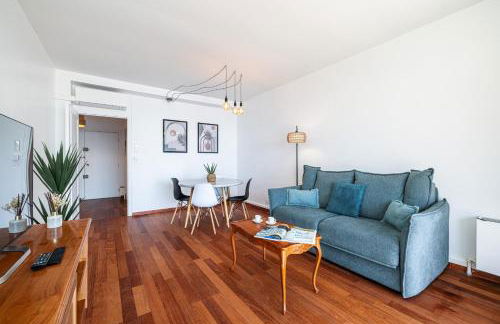 Extraordinary Sea View - 1 Bdr with AC - Photo 9